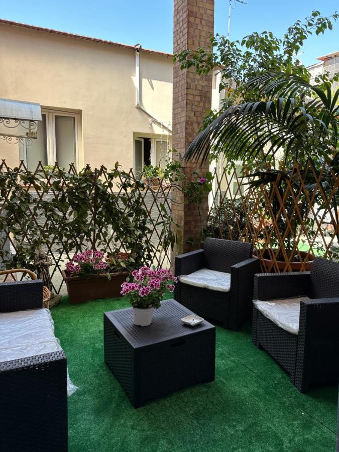 B&B Infinity Naples Exterior photo
